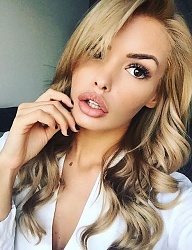 Fryzury Średnie Na co dzień Kręcone Rozpuszczone Blond - 3093642