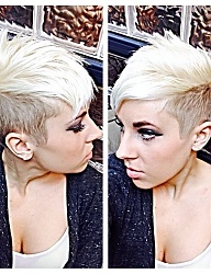 Fryzury Krótkie Na co dzień Proste Irokez damski Blond - 2485396