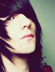 Fryzury Średnie Alternatywne EMO - 708376