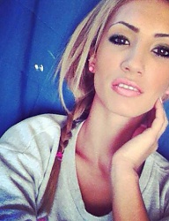 Fryzury Średnie Na co dzień Proste Warkocze Blond - 2163304