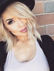 Fryzury Średnie Na co dzień Proste Rozpuszczone Blond - 3003710