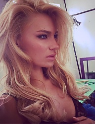 Fryzury Długie Na co dzień Kręcone Rozpuszczone Blond - 3033441