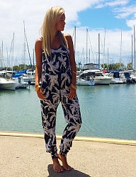 Moda Spodnie Kombinezony - 2831887