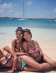 Moda Bielizna Na plażę - 3015764