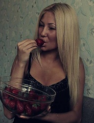 Fryzury Długie Na co dzień Proste Rozpuszczone Blond - 2036084
