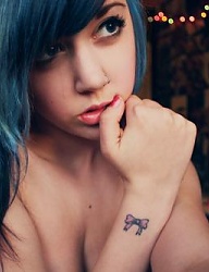 Fryzury Średnie - 1044620