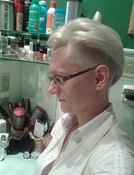 Fryzury Krótkie Na co dzień Proste Irokez damski Blond - 2761330