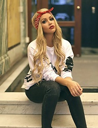 Fryzury Długie Na co dzień Kręcone Rozpuszczone Blond - 2987327