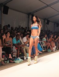 Moda Bielizna Na plażę - 2042914