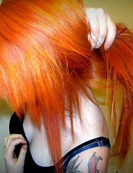 Fryzury Średnie Alternatywne EMO Rude - 1372135