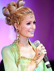 Fryzury Średnie Wieczorowe - 588448