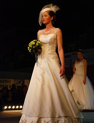 Moda Ślub Suknie ślubne - 985251