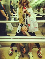 Moda Inne Moda uliczna - 1858889
