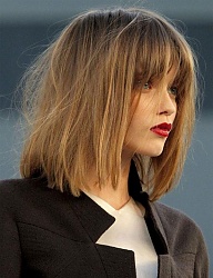Fryzury Średnie - 691115