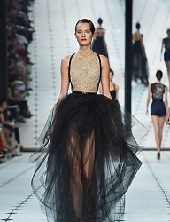 Moda Sukienki Wieczorowe - 1710077