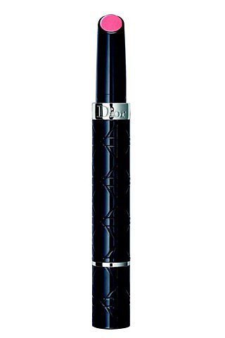 Dior -  - Dior Serum de Rouge w kolorze Petal  jest tak dziewczęcy, jak tylko być może i właśnie przez to jest nieodzownym dodatkiem tej wiosny. 