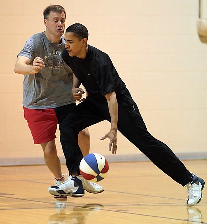 Nie od dziś wiadomo, że Obama kocha sport i chętnie to okazuje.