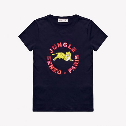 T-shirt z aplikacjami
129.90 PLN