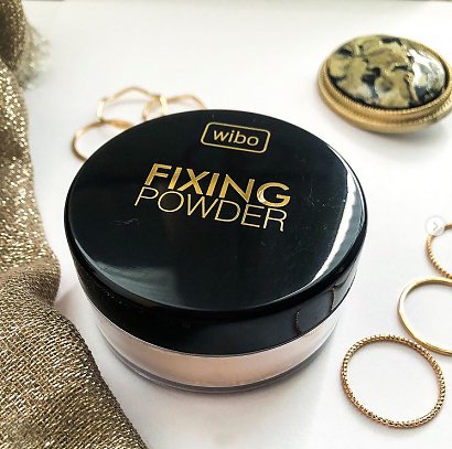 Puder fixer.