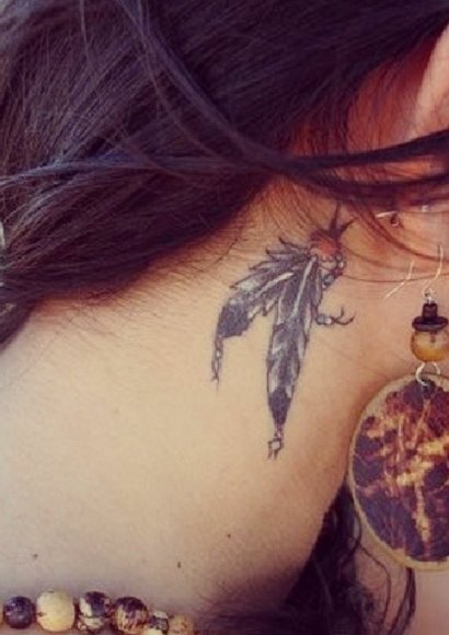 Tatuaże z motywem pióra?