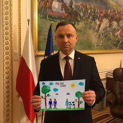 Prezydent RP Andrzej Duda opublikował zdjęcie z białą kartką. Sieć zalały memy!