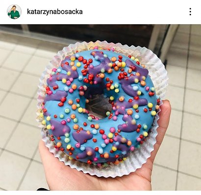 Katarzyna Bosacka sprawdziła, z czego składa się donut Ekipy Friza. Nie uwierzysz. Co za syf! Zobacz.