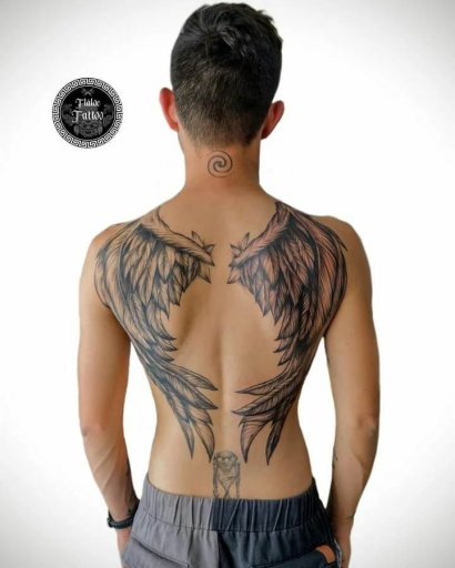 Zobacz tatuaże skrzydła!