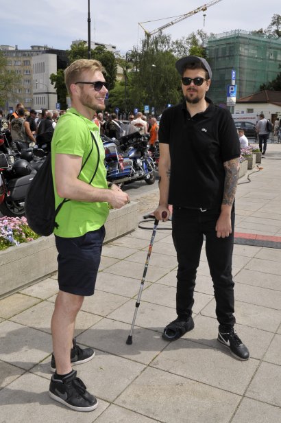 przeszedł operację, a po niej na 2 tygodnie został wprowadzony w stan śpiączki farmakologicznej, a jego rokowania nie były dobre. Mimo...