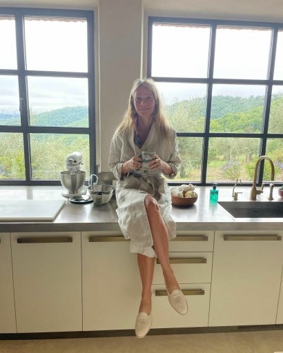 Gwyneth aktywnie prowadzi swoje konto na Instagramie, gdzie chętnie wrzuca zdjęcia z podróży.