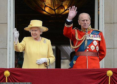 Za jedno z najsłynniejszych małżeństw w historii uznać można Królową Elżbietę i księcia Filipa, którzy przeżyli ze sobą 73 lata!