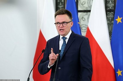 Szymon Hołownia znalazł się na ustach wszystkich Polaków jako nowy, dystyngowany Marszałek Sejmu...